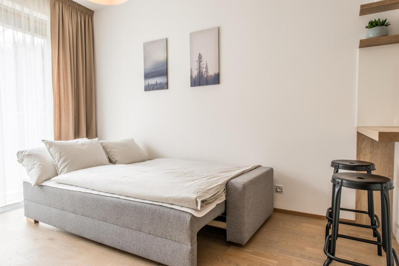 Mozart Central Apartments With Garage Prague Exterior photo