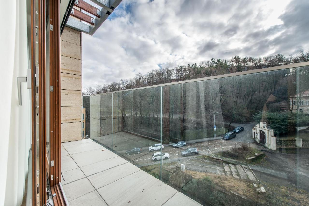 Mozart Central Apartments With Garage Prague Exterior photo